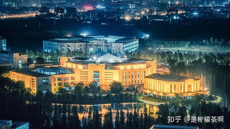 热敏电阻与压敏电阻：型号解析与应用场景**